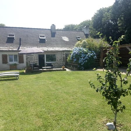 Petite Maison Dans Les Monts D'Arree Ty Coz Commana Ngoại thất bức ảnh