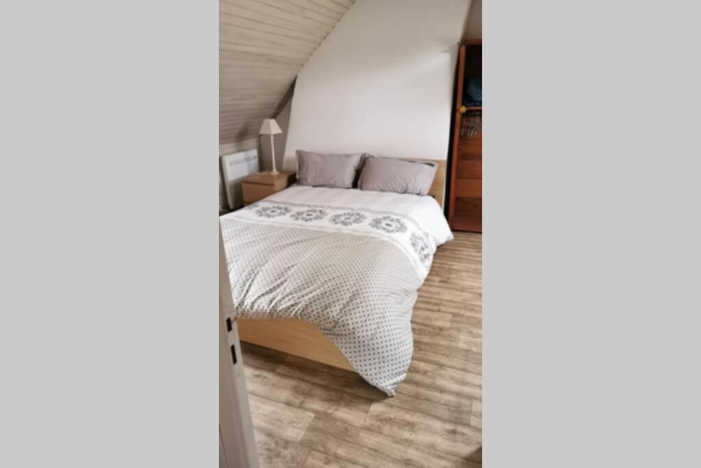 Petite Maison Dans Les Monts D'Arree Ty Coz Commana Ngoại thất bức ảnh